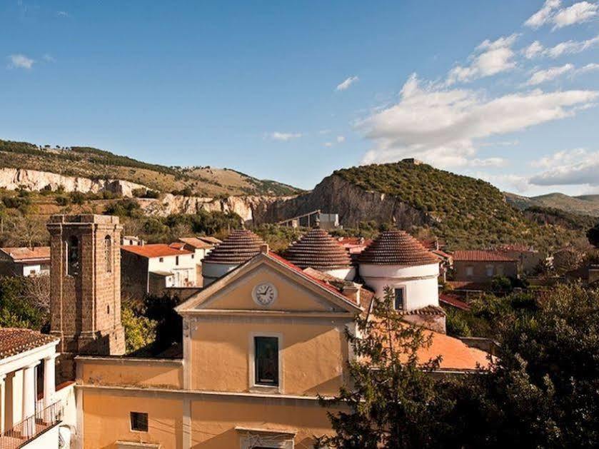 Hotel Ristorante Novecento Caserta Exterior foto